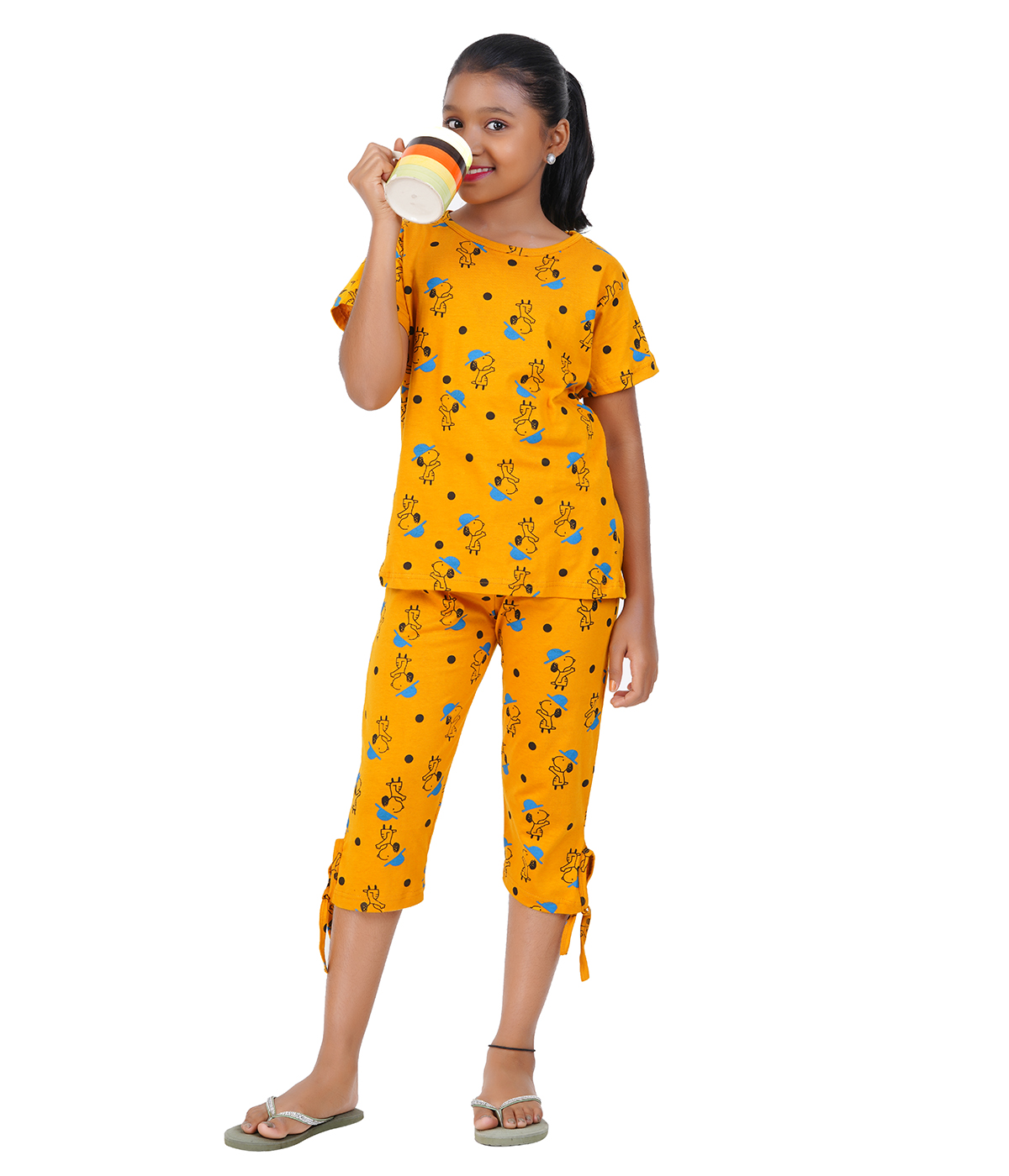 GIRLS MUSTARD PRINTED CAPRI SET